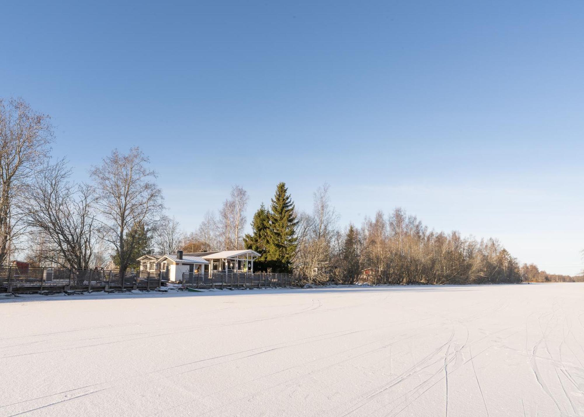 Villa Einola- Modern Rivercottage Björneborg Exteriör bild